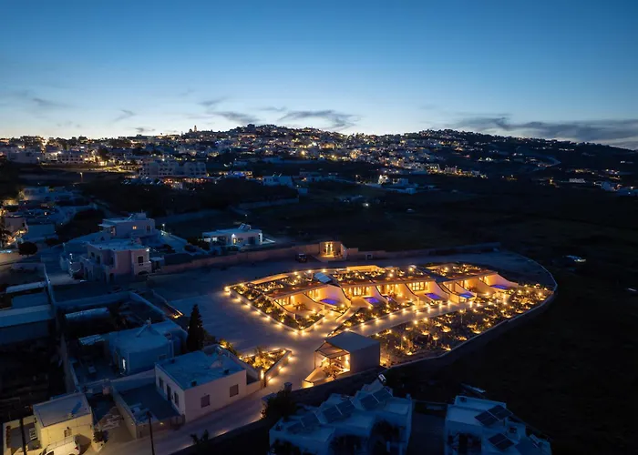 Illusion Fira (Santorini)