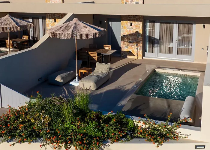 Illusion Fira (Santorini)