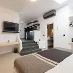 Illusion 酒店 费拉